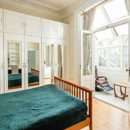 런던 Four Beds By The Station 아파트 외부 사진